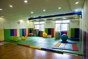 重庆市儿童孤独症（自闭症）康复治疗中心感统室
